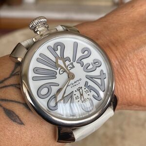 GaGà Milano Manuale 48mm Stainless Steel White